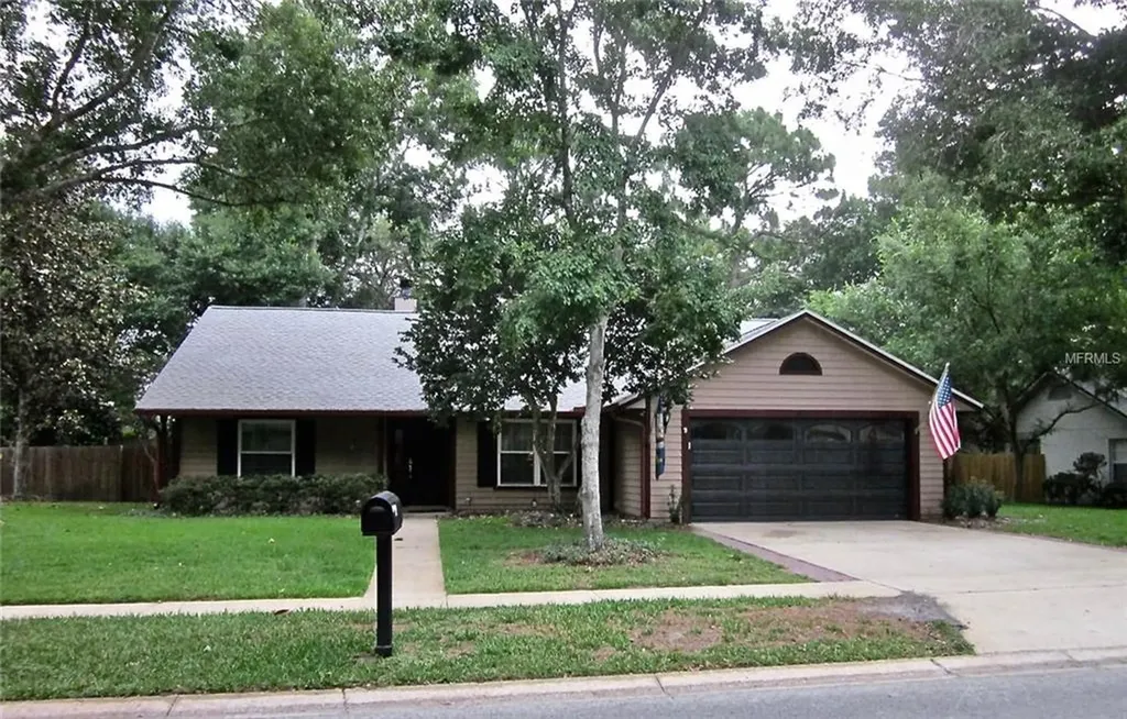 2074 Majestic Woods Boulevard Apopka FL 32712