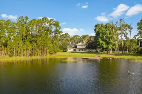 511 Valley Stream Drive Geneva FL 32732