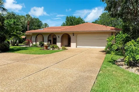 2359 Landings Circle Bradenton FL 34209