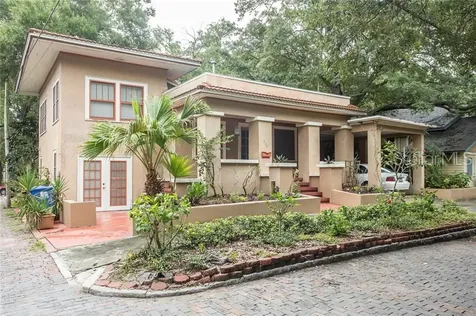 924 8th Street S St Petersburg FL 33701