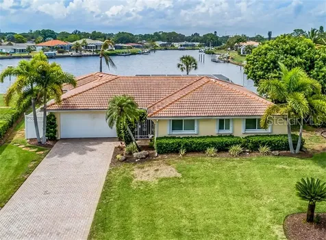 32 Windsor Drive Englewood FL 34223