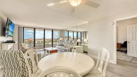 6415 Midnight Pass Road Sarasota FL 34242