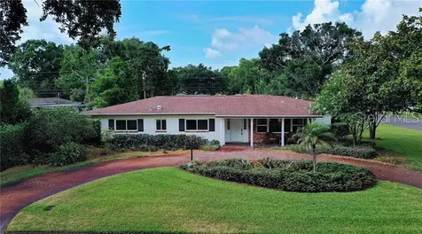 6292 3rd Avenue N St Petersburg FL 33710
