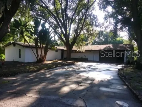 50 W Lake Hamilton Circle Winter Haven FL 33881
