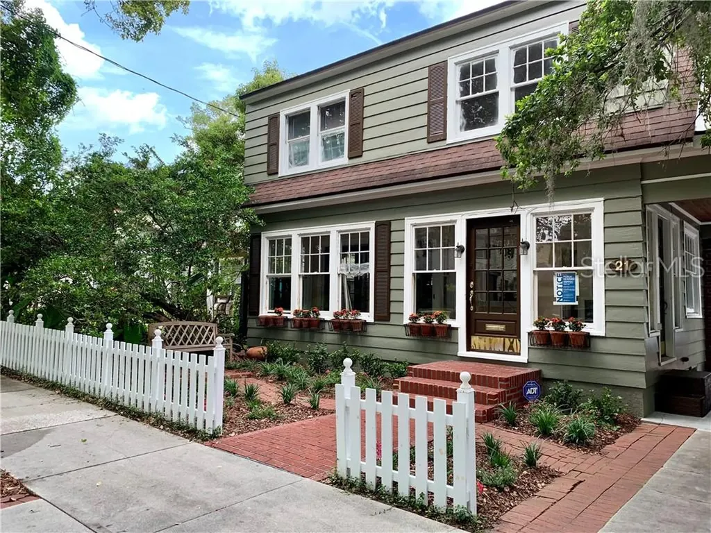 21 N Thornton Avenue Orlando FL 32801
