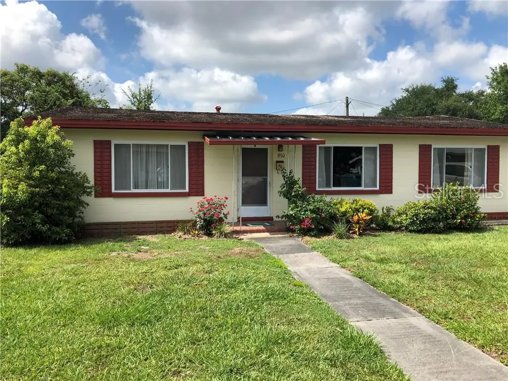 1910 Penfield Street Kissimmee FL 34741