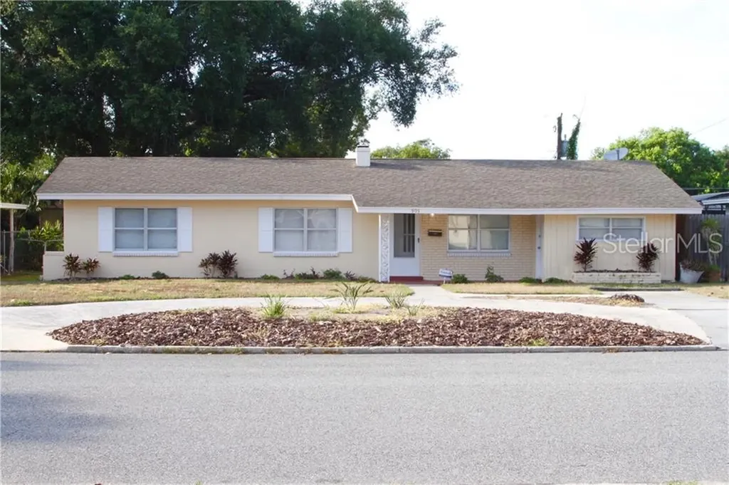 903 Malone Drive Orlando FL 32810