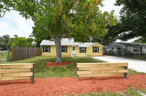2508 8th Street E Bradenton FL 34208