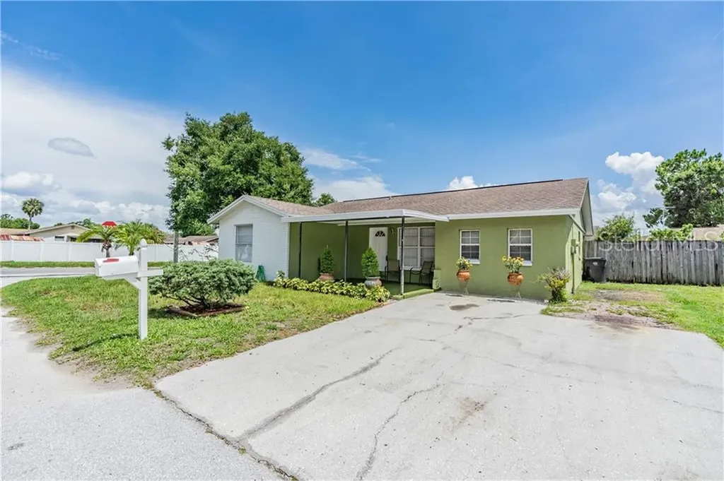 10302 Orchard Hills Court Tampa FL 33615