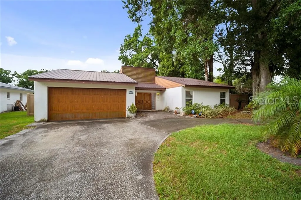 2026 W Sitka Street Tampa FL 33604