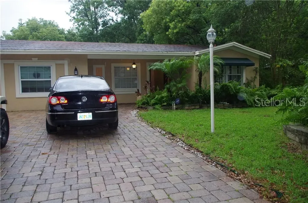 2807 W Sitka Street Tampa FL 33614