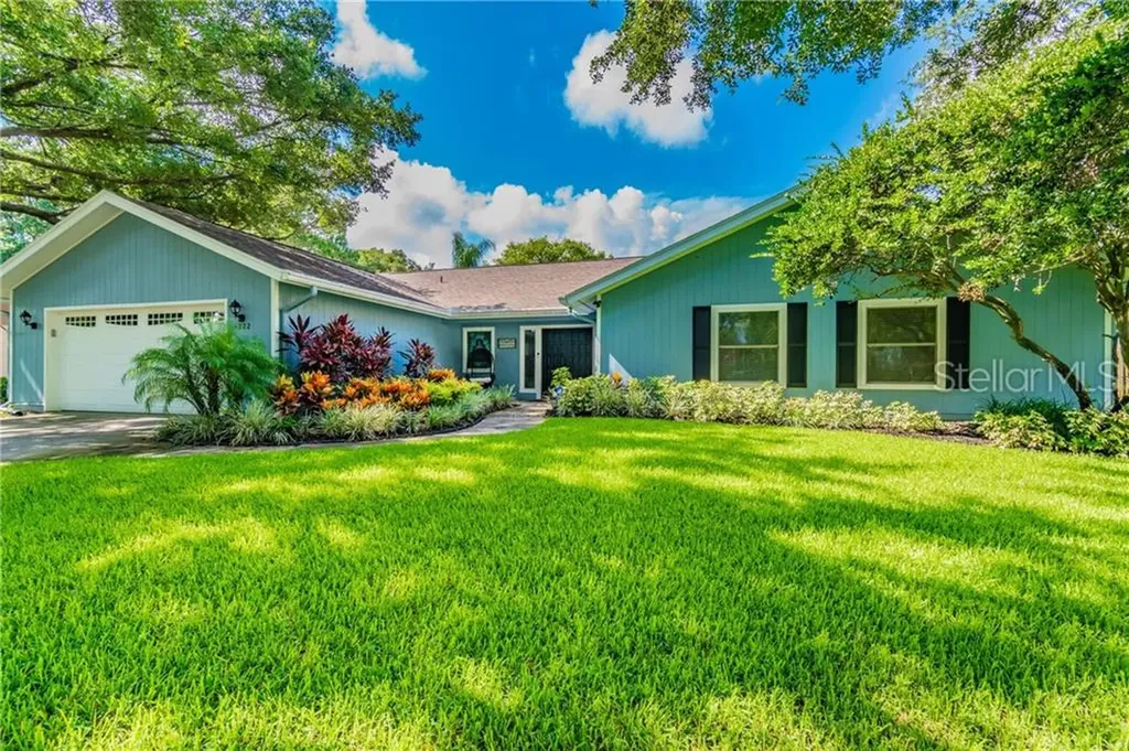 4222 Cartnal Avenue Tampa FL 33618