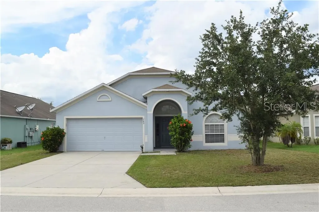 749 Delancey Drive Davenport FL 33837