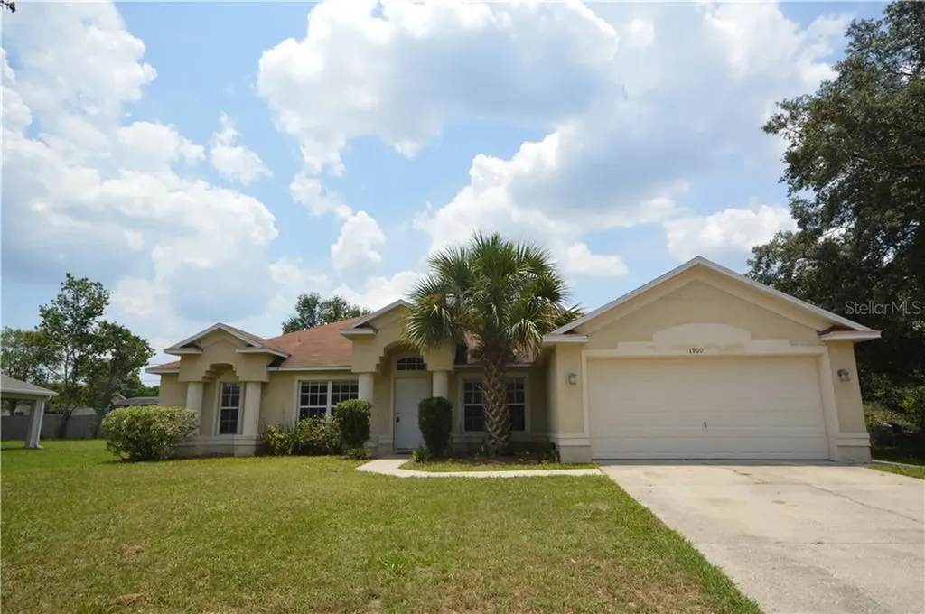 1900 Montecito Avenue Deltona FL 32738