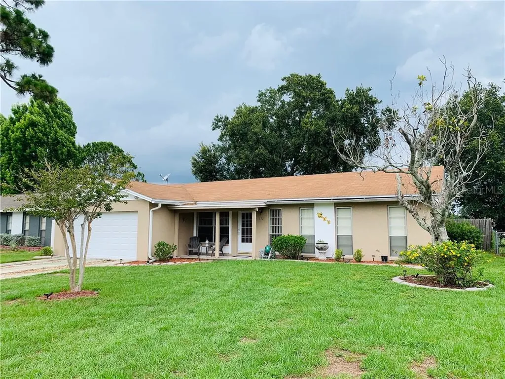 672 Floral Drive Kissimmee FL 34743