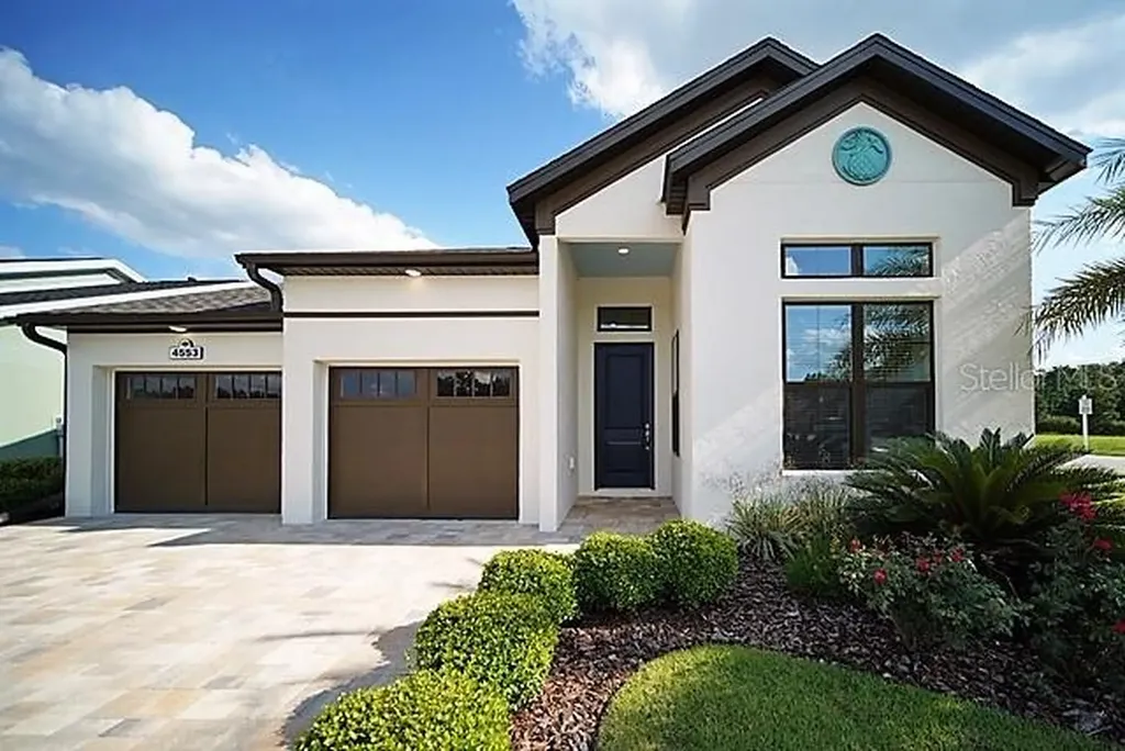 4553 Post Oak Lane Oxford FL 34484