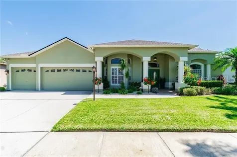 1450 Highwood Place Wesley Chapel FL 33543