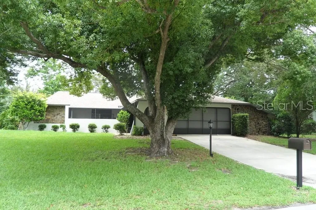 2268 Laredo Avenue Spring Hill FL 34608