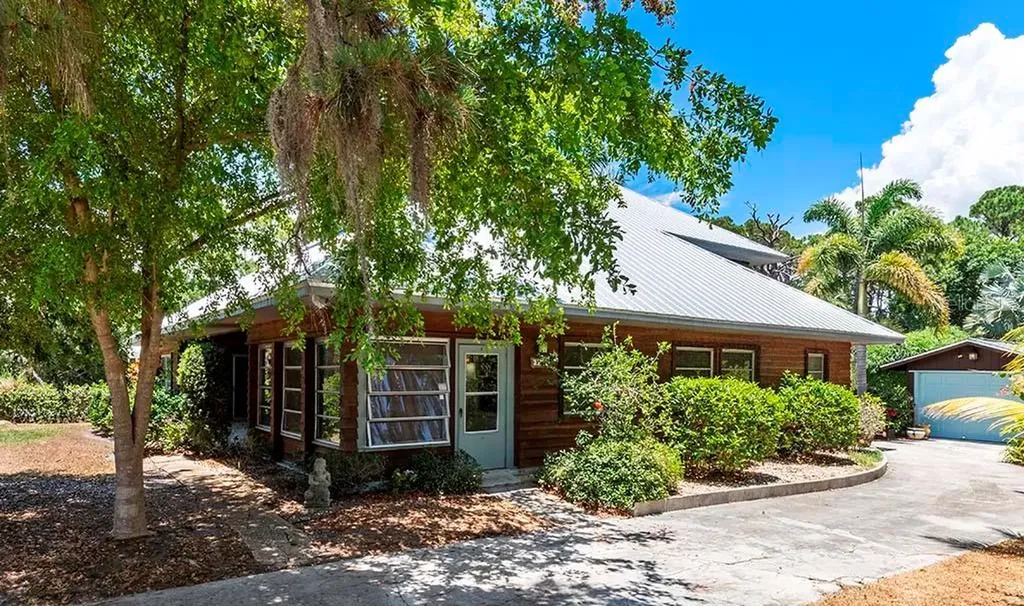 926 Bayshore Road Nokomis FL 34275