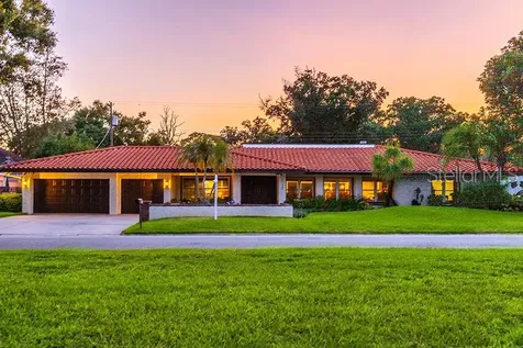 10120 Lindelaan Drive Tampa FL 33618