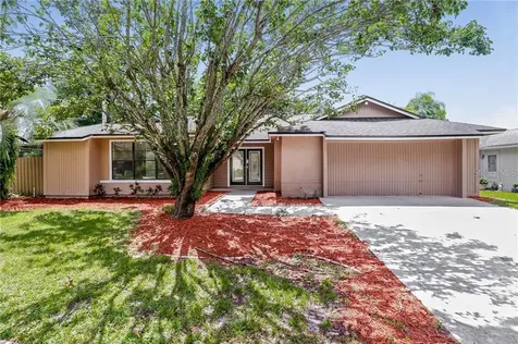 15902 Woodpost Place Tampa FL 33624