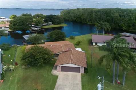 26619 W Cove Drive Tavares FL 32778