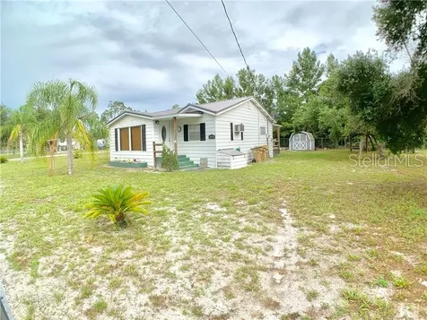 28046 Bougainvillea Avenue Paisley FL 32767