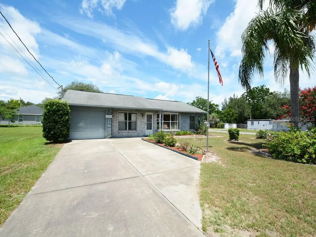 34109 Lee Avenue Leesburg FL 34788
