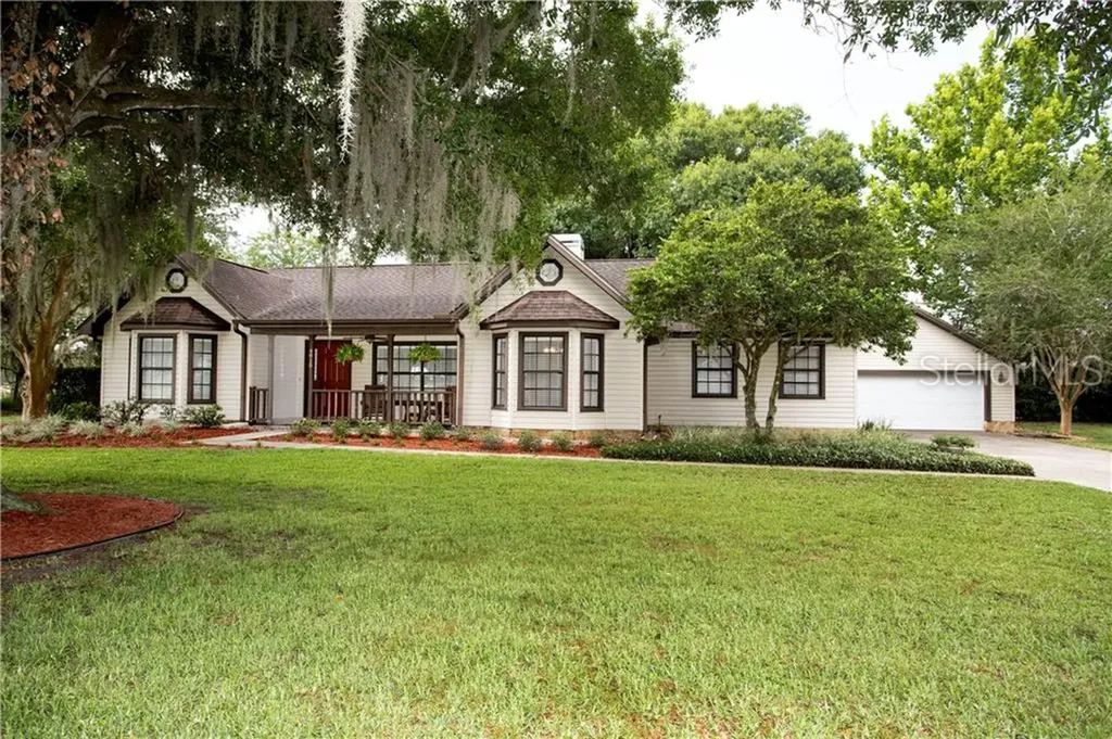 4815 Lonesome Dove Court Plant City FL 33565