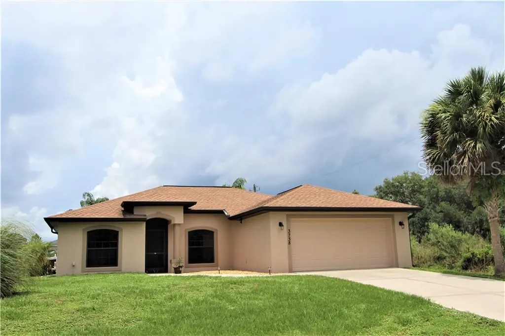 3738 Skyway Avenue North Port FL 34288