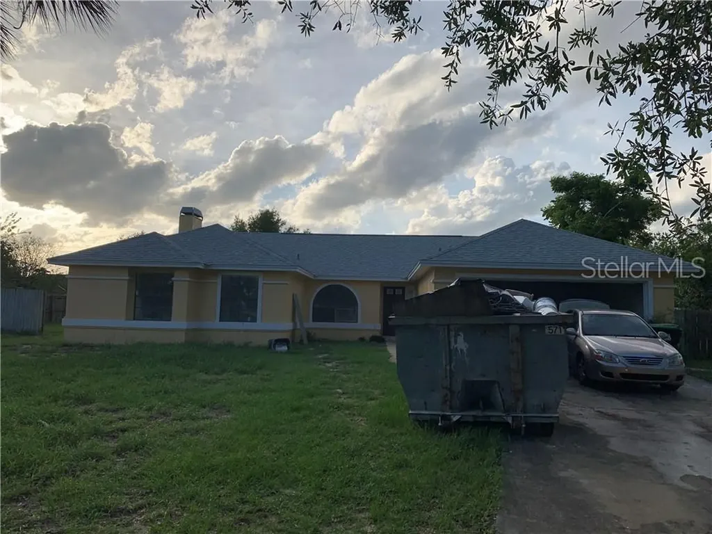 3134 Queens Gate Road Orlando FL 32818