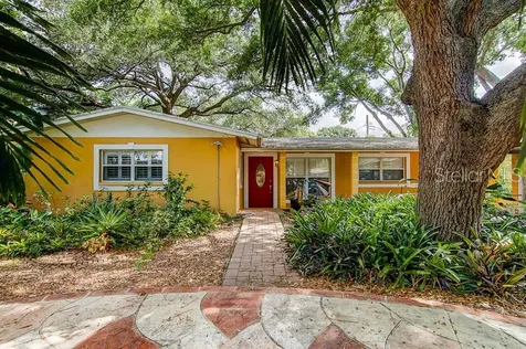 4611 W Hawthorne Road Tampa FL 33611