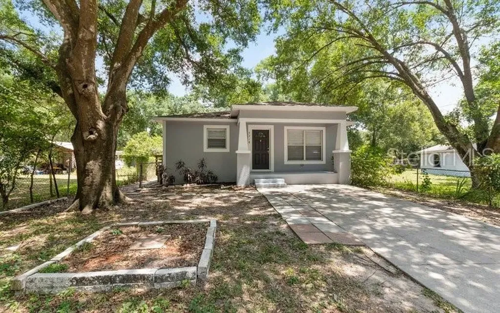 7218 Waycross Avenue Tampa FL 33619