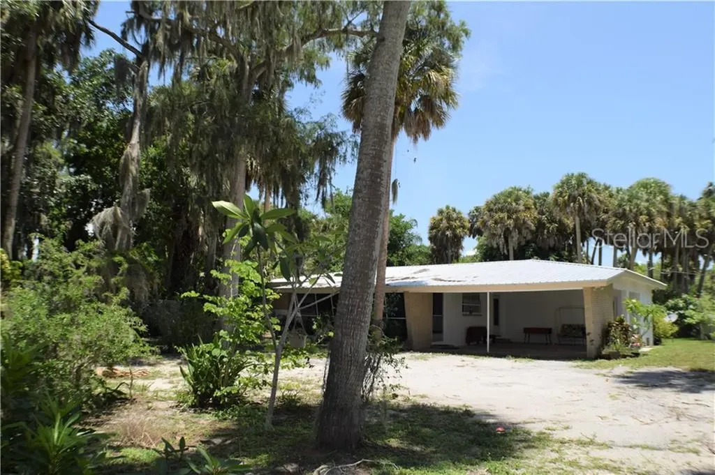 4169 Us Highway 441 SE Okeechobee FL 34974