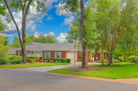 2555 S Glen Eagles Drive Deland FL 32724
