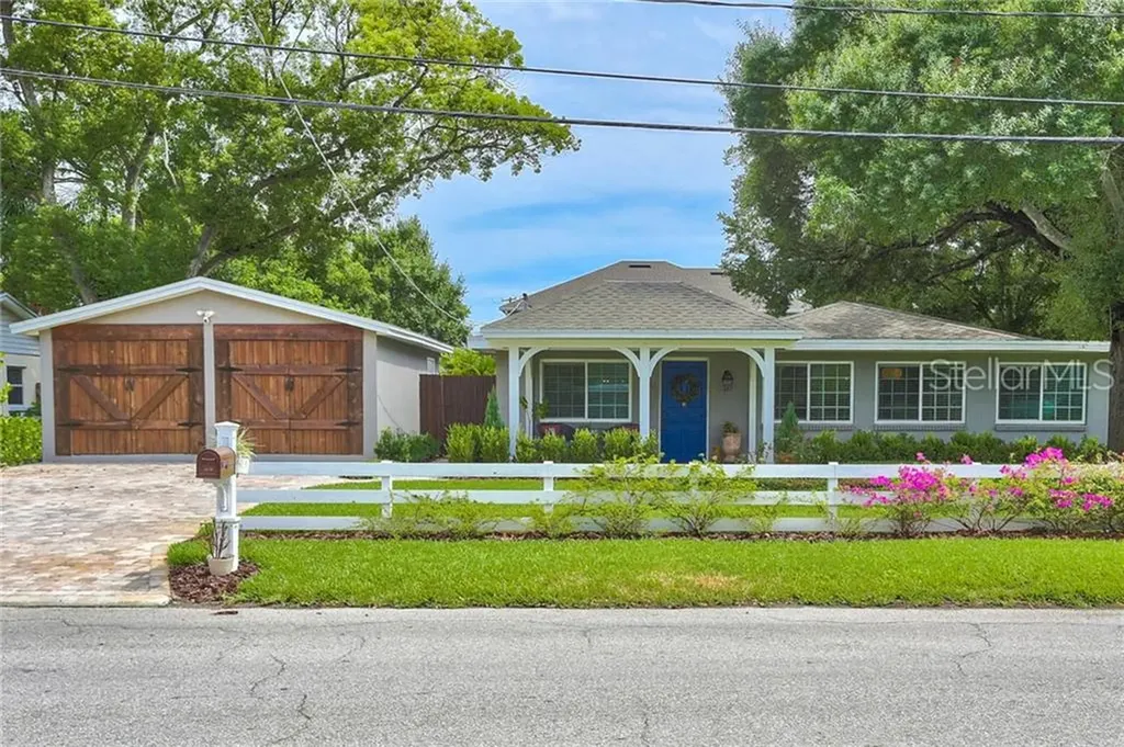 4120 W Estrella Street Tampa FL 33629