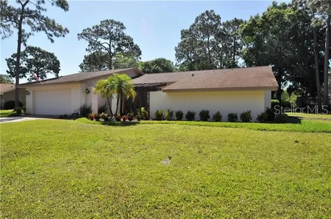 2237 Toniwood Lane Palm Harbor FL 34685