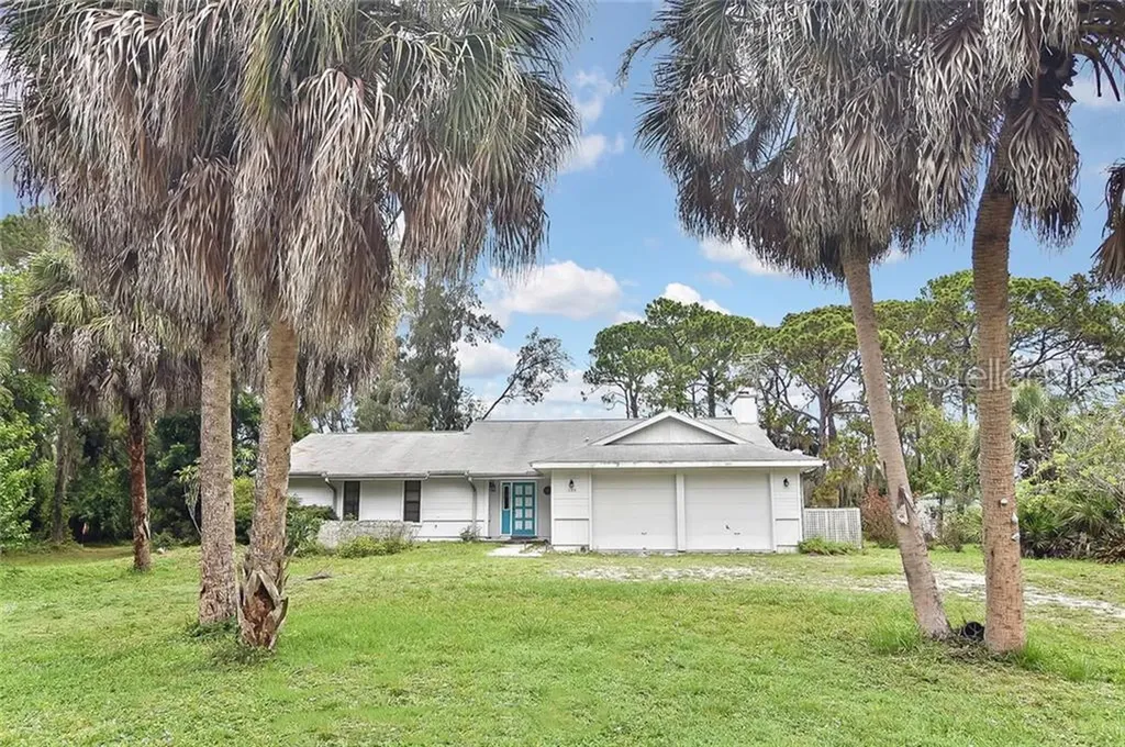 125 Palm Avenue E Nokomis FL 34275