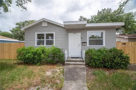 5027 38th Avenue N St Petersburg FL 33710