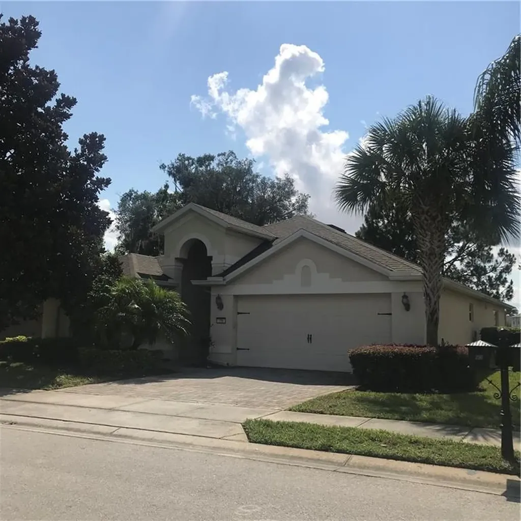 256 Del Sol Avenue Davenport FL 33837