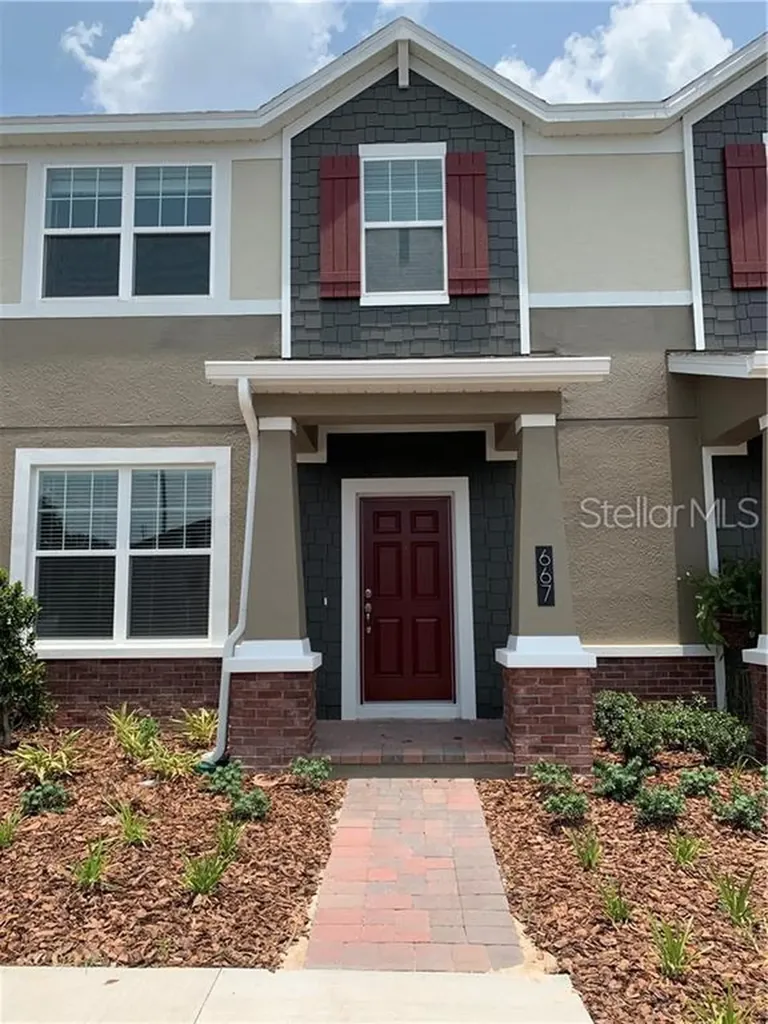 667 E Plant Street Winter Garden FL 34787