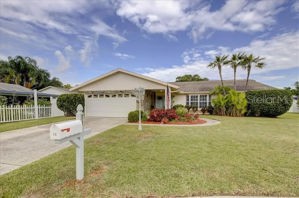 14 Scoter Cove Safety Harbor FL 34695