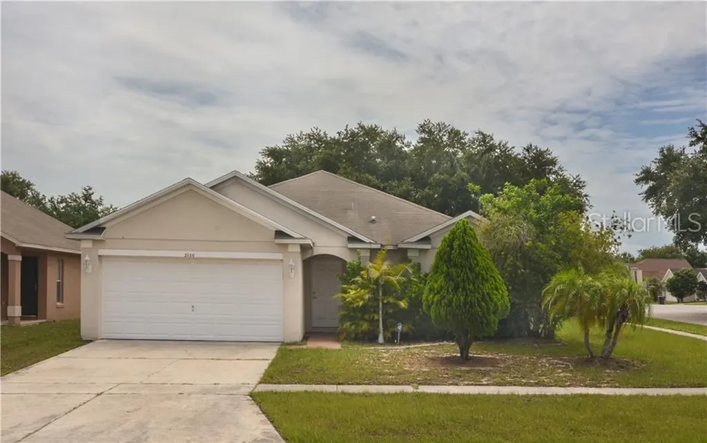 2100 Mallard Creek Circle Kissimmee FL 34743
