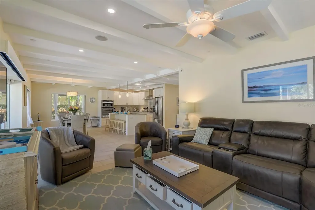 39 S Polk Drive Sarasota FL 34236