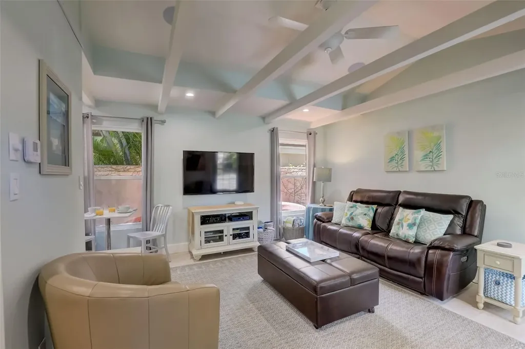 39 S Polk Drive Sarasota FL 34236