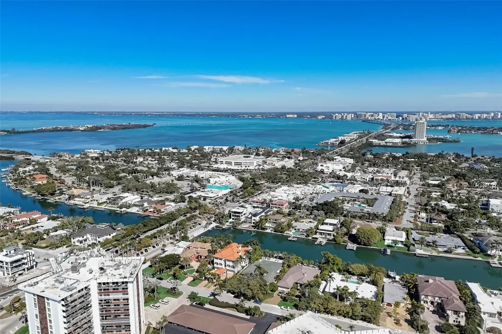39 S Polk Drive Sarasota FL 34236