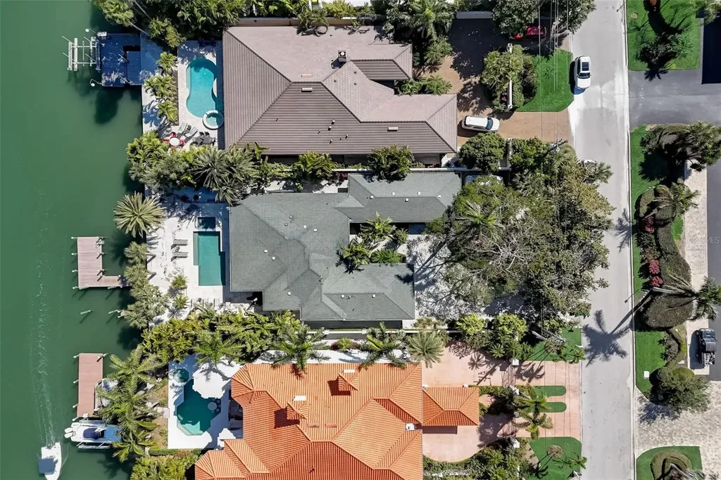 39 S Polk Drive Sarasota FL 34236