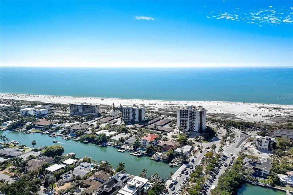 39 S Polk Drive Sarasota FL 34236