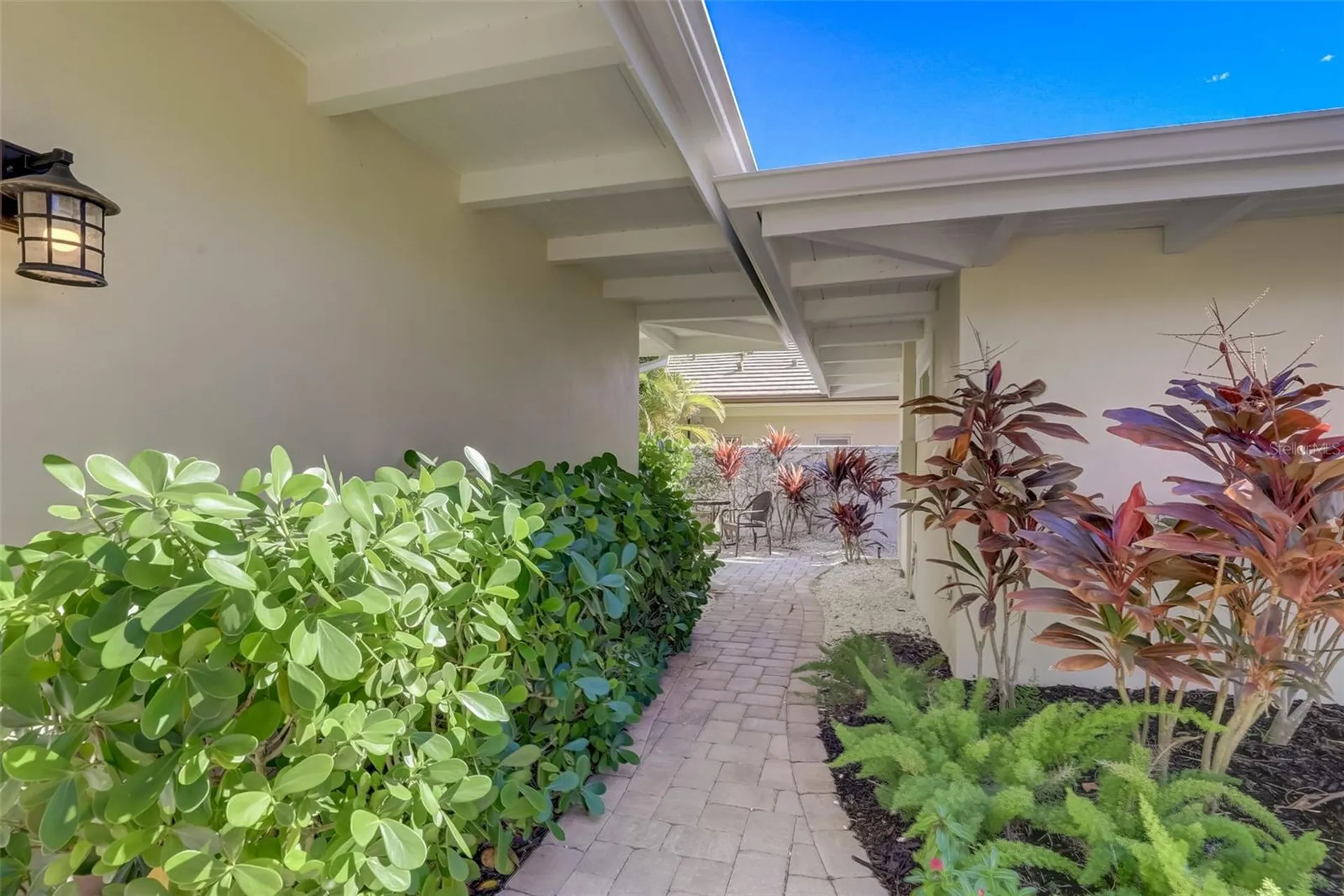 39 S Polk Drive Sarasota FL 34236