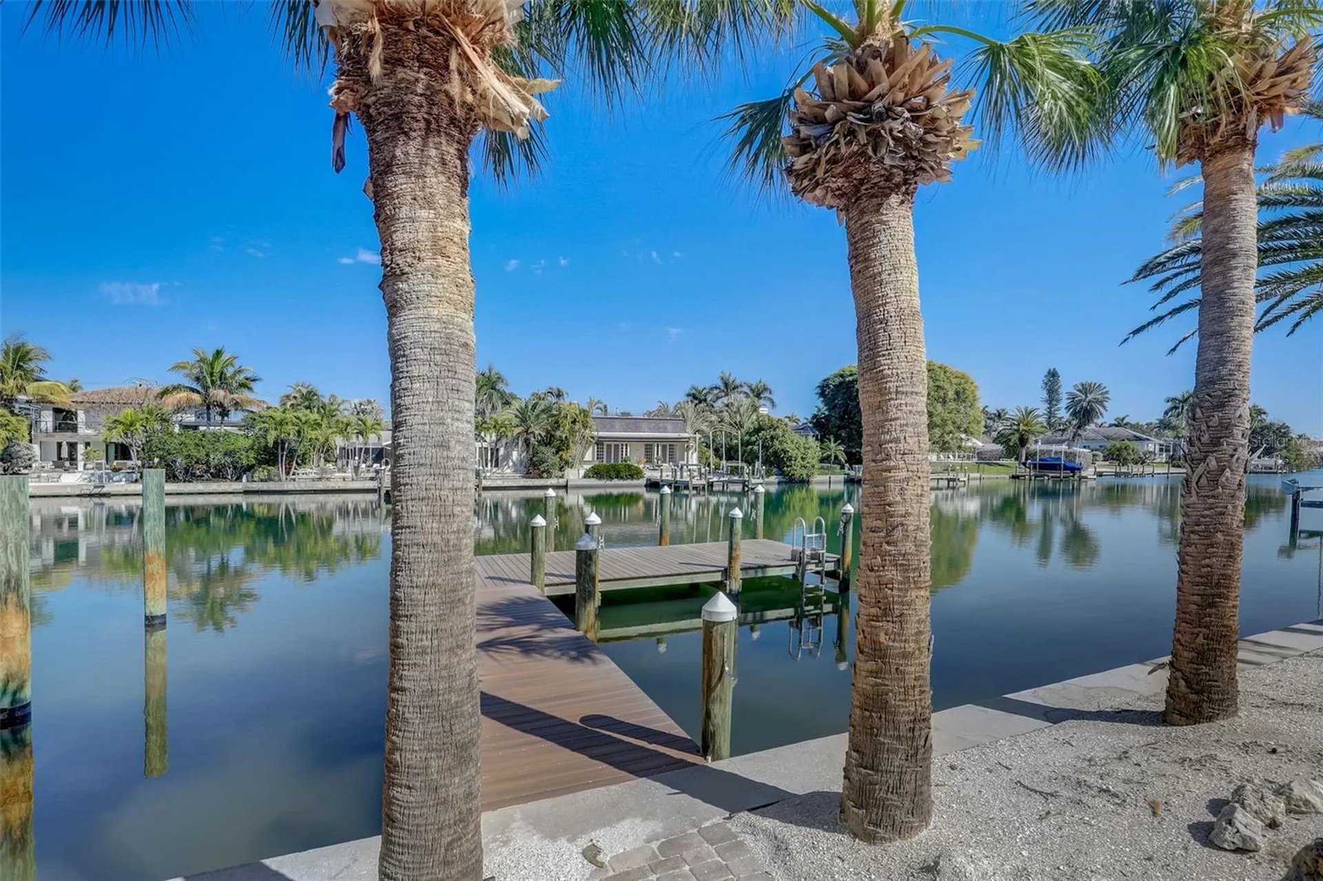 39 S Polk Drive Sarasota FL 34236